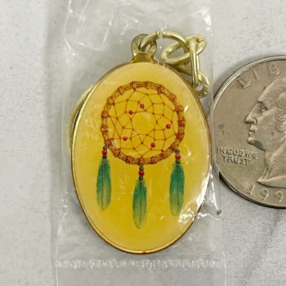 Small Dreamcatcher Feathers Keychain Keyring - Picture 4 of 5
